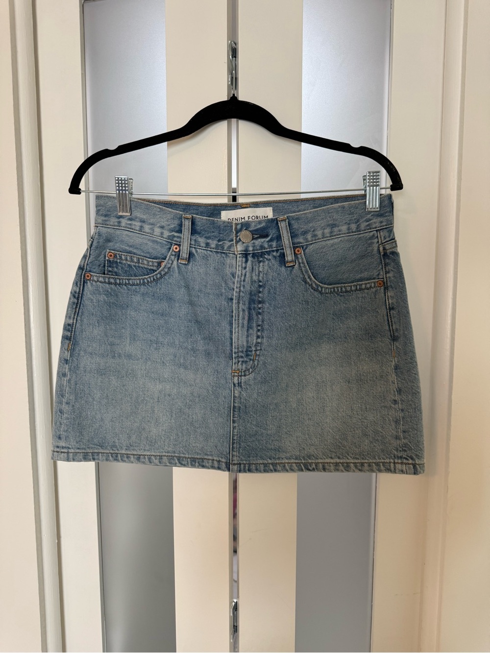 Denim Forum blue denim mini skirt